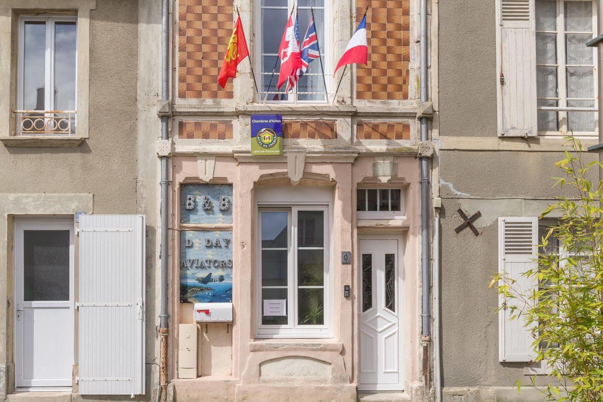 Hotel Dday Aviators Arromanches-les-Bains Exterior foto